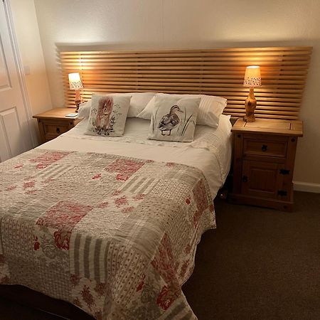 Ford Village Bed & Breakfast Екстериор снимка